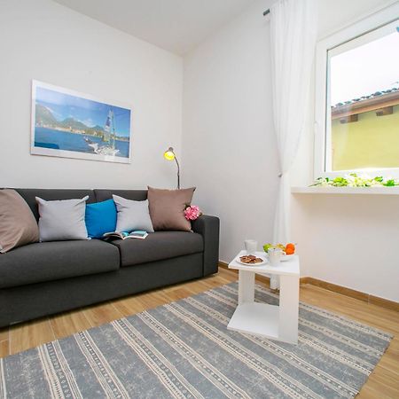 Nido Sui Tetti Di Riva Del Garda - Happy Rentals Экстерьер фото