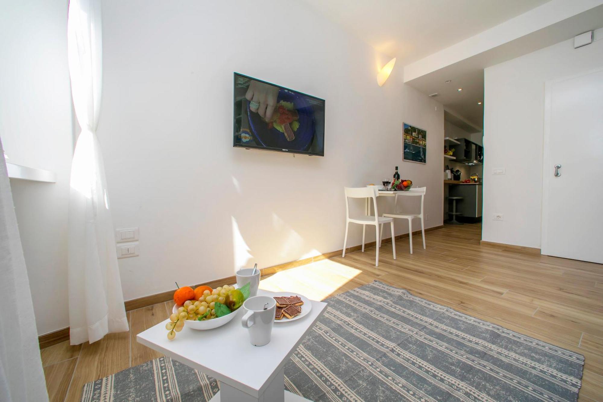 Nido Sui Tetti Di Riva Del Garda - Happy Rentals Экстерьер фото